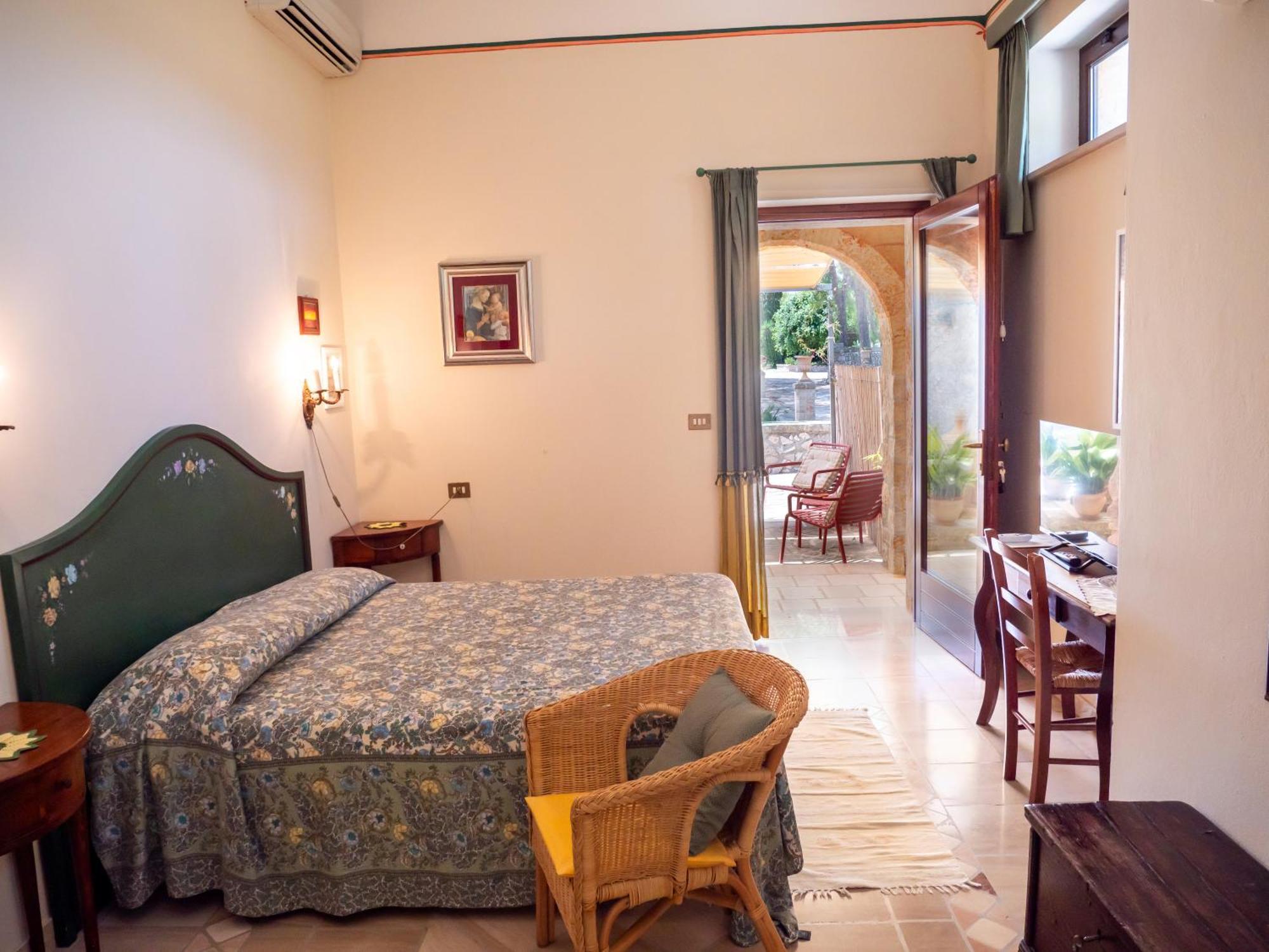 Agriturismo Masseria Alcorico 加利亚诺德尔卡波 外观 照片