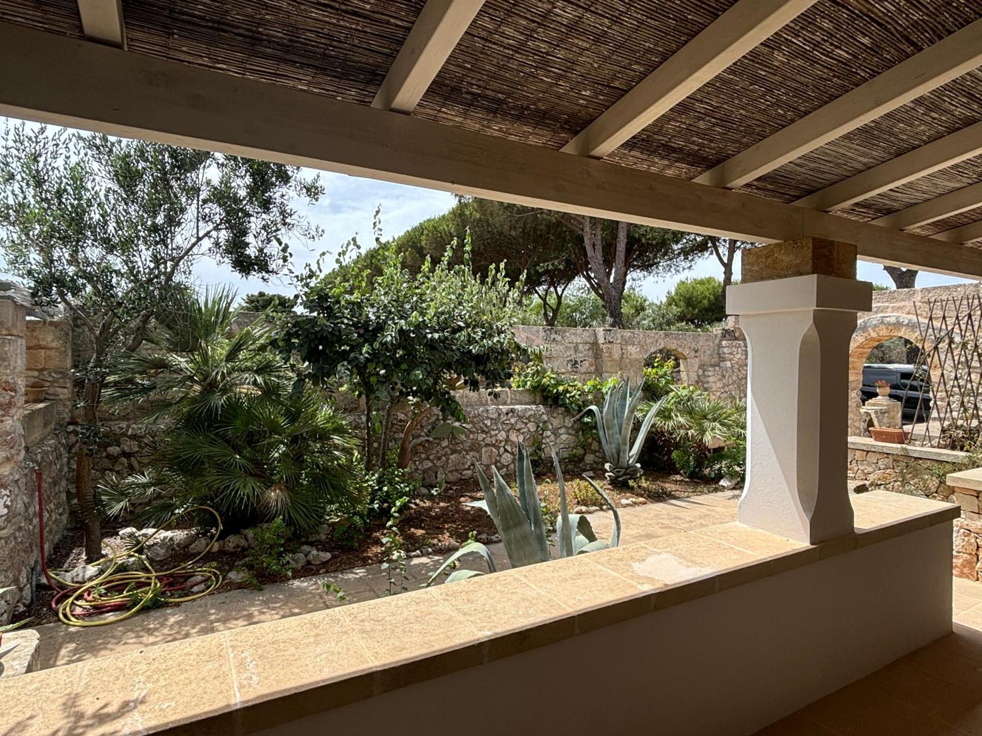 Agriturismo Masseria Alcorico 加利亚诺德尔卡波 外观 照片
